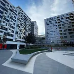 Apartment Square 21 *