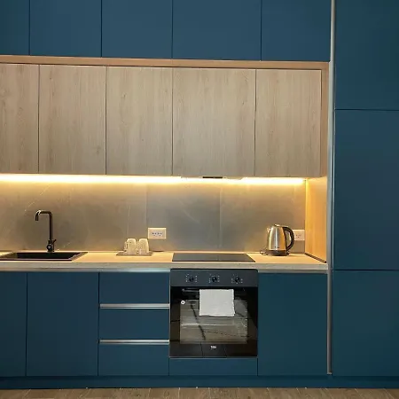 Apartment Square 21