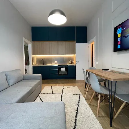 Apartment Square 21 *