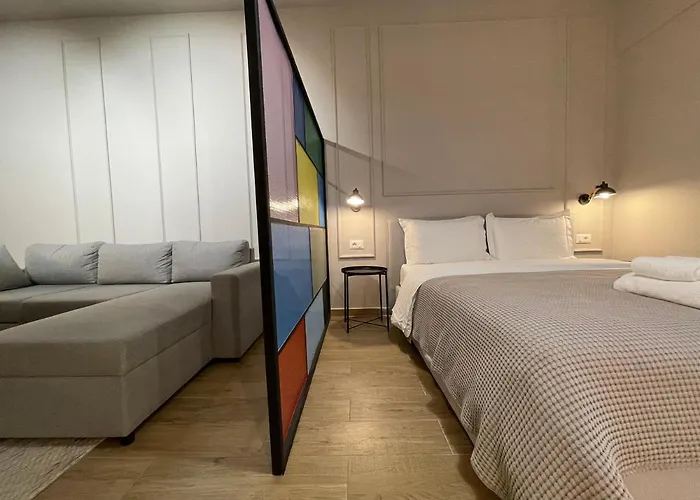 Apartmán Square 21 *